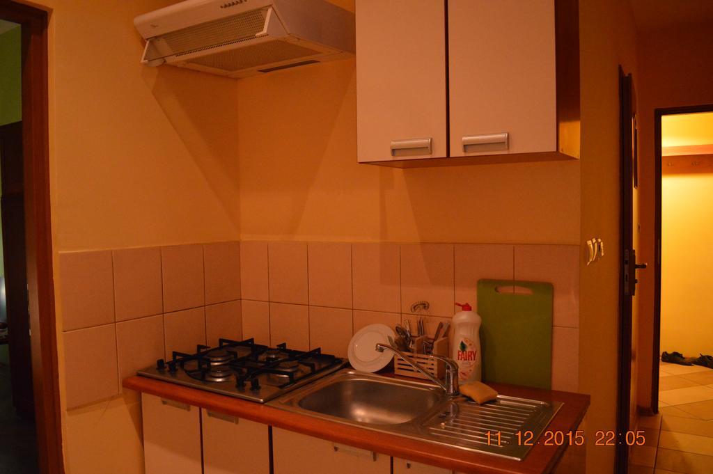 קרקוב Honey Hostel חדר תמונה